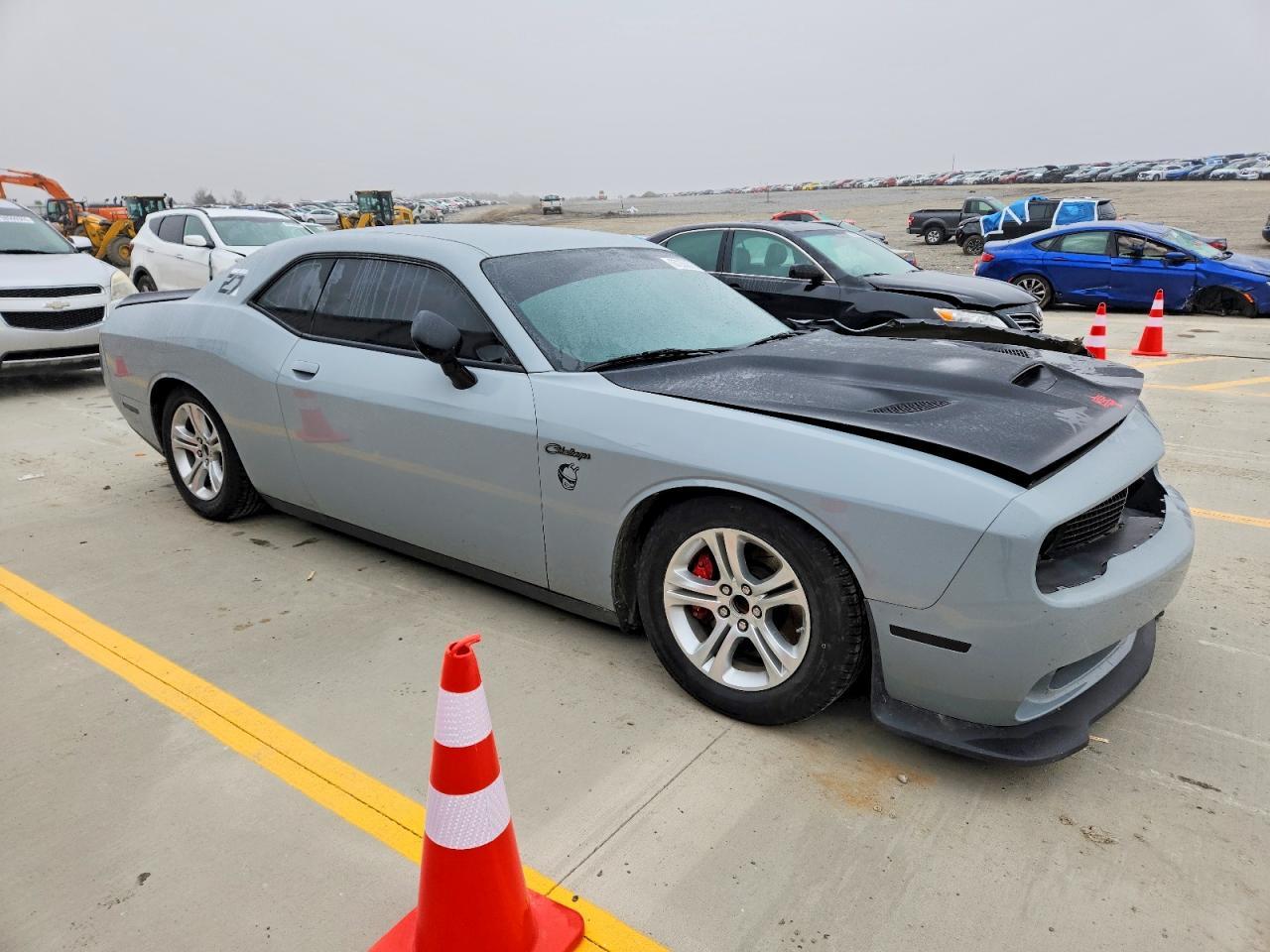 2015 DODGE Challenger
