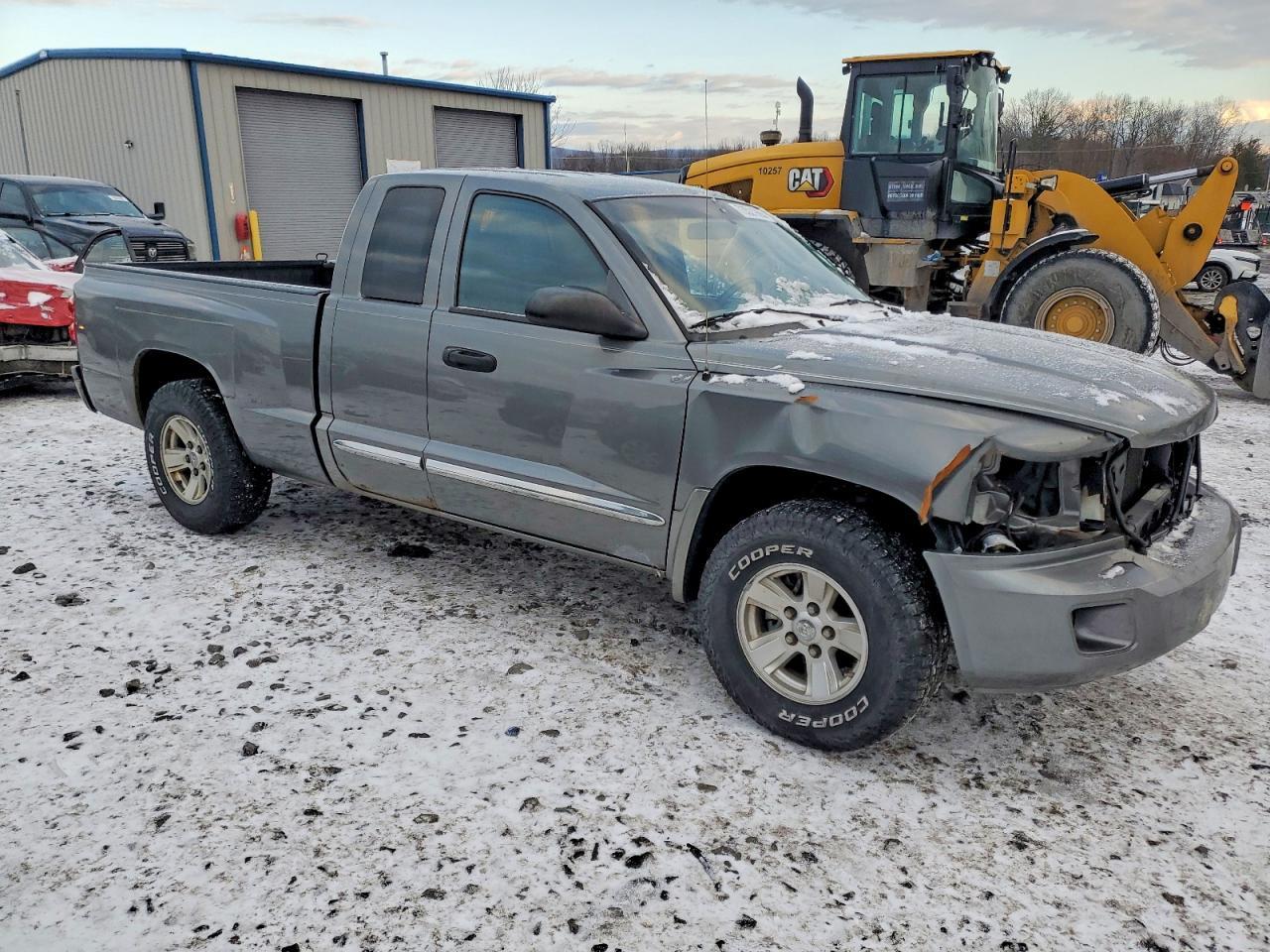 2008 DODGE Dakota