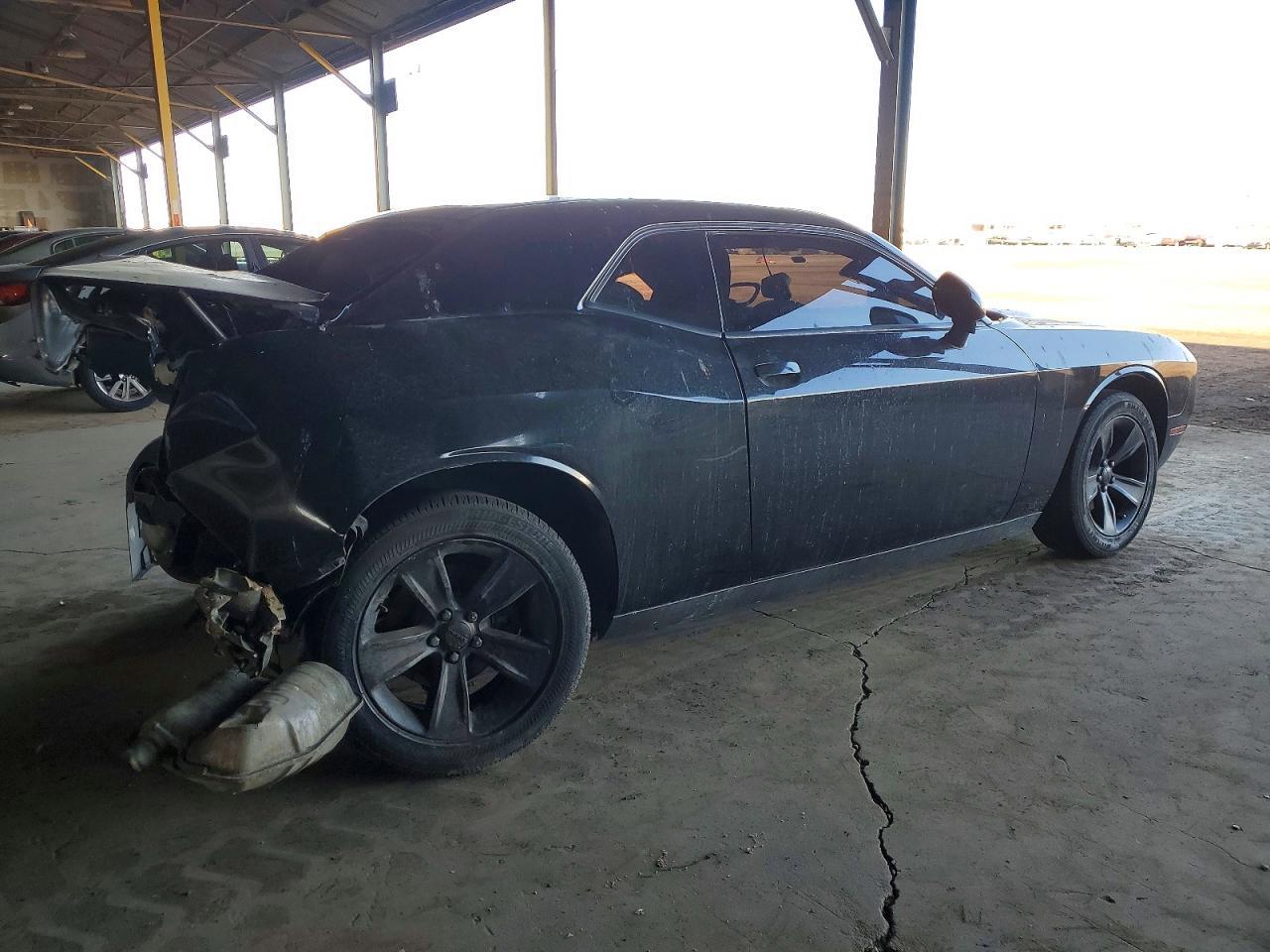 2017 DODGE Challenger