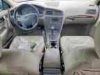 2001 VOLVO V70