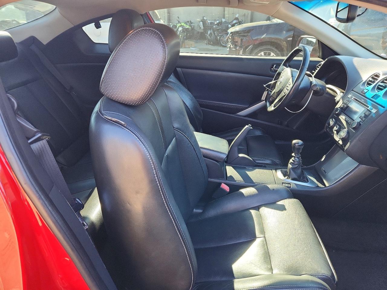 2010 NISSAN ALTIMA