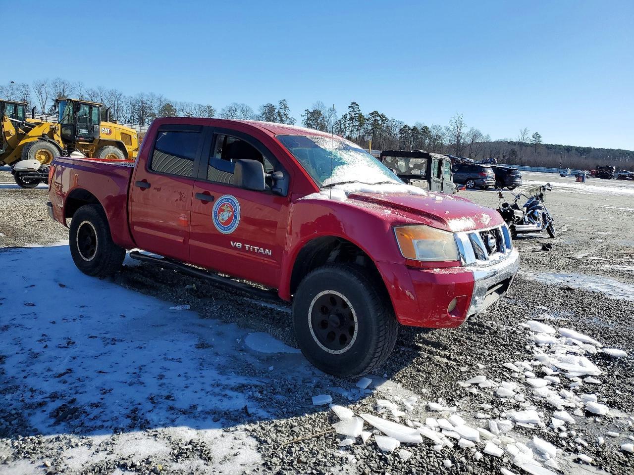 2012 NISSAN Titan
