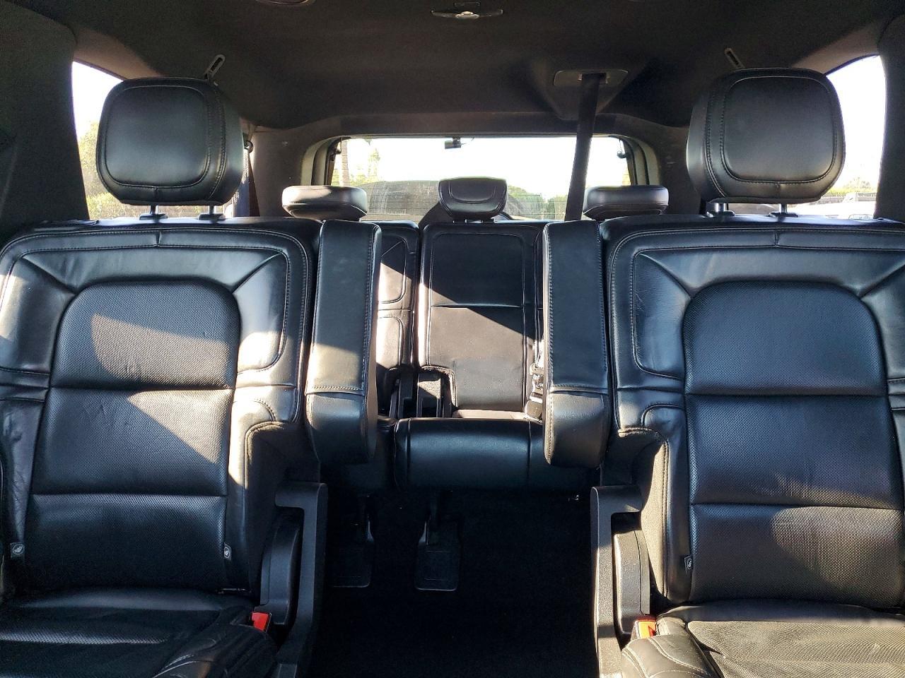 2019 LINCOLN Navigator