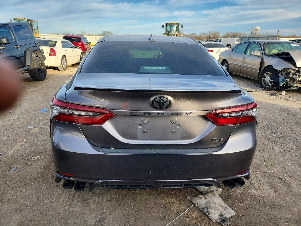 2022 TOYOTA CAMRY