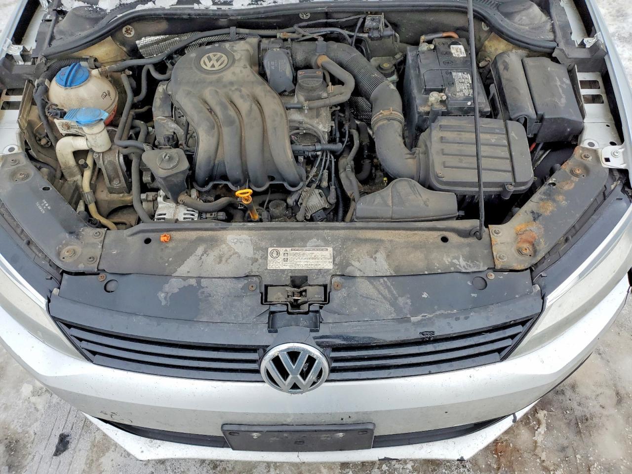 2011 VOLKSWAGEN JETTA