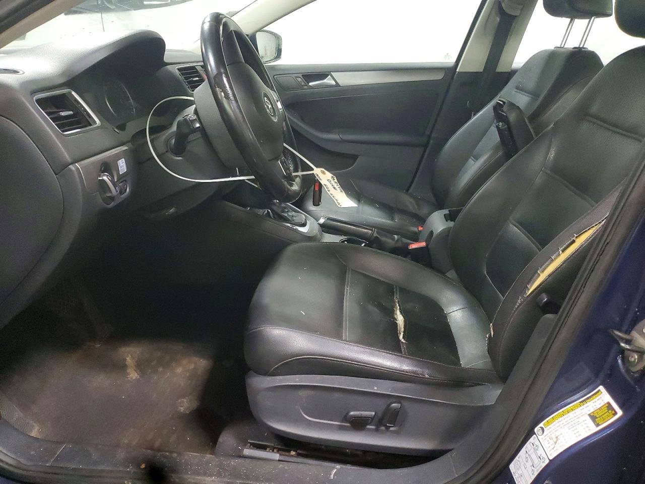 2013 VOLKSWAGEN JETTA