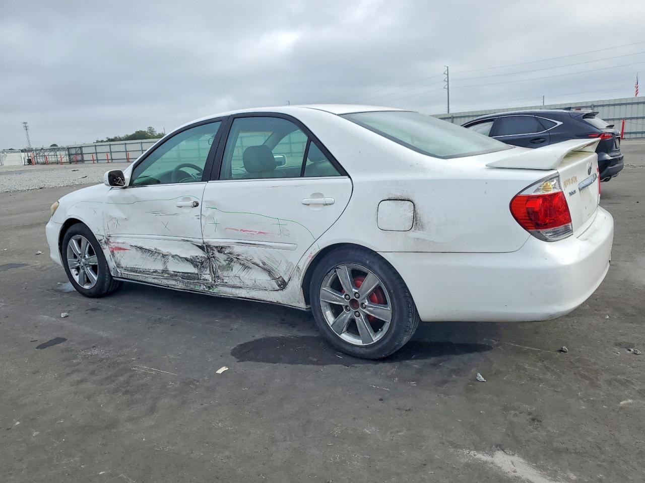 2005 TOYOTA CAMRY