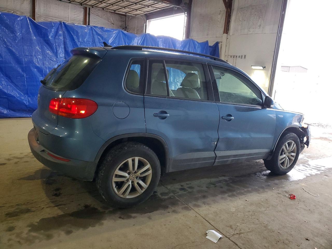 2017 VOLKSWAGEN TIGUAN