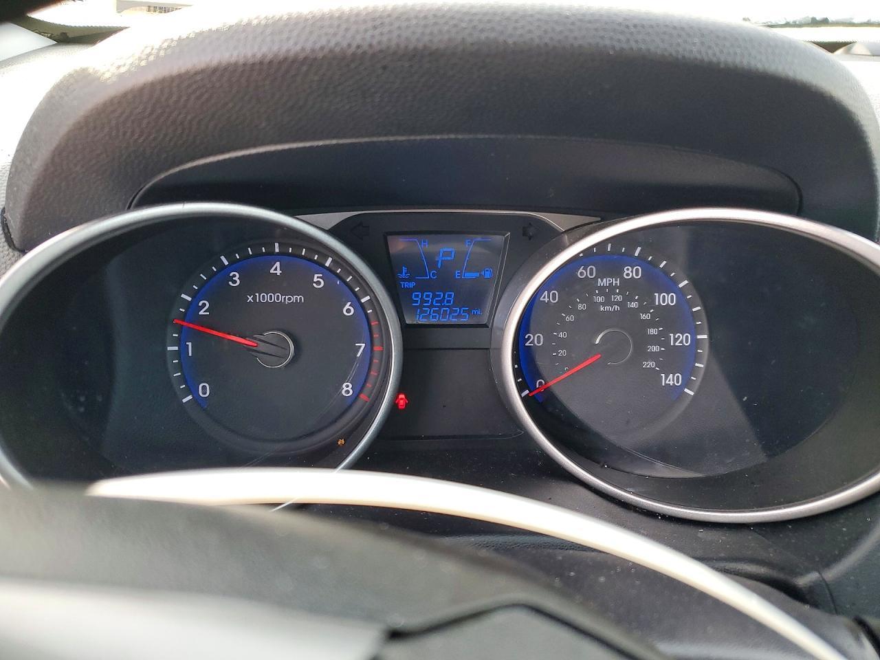 2015 HYUNDAI TUCSON