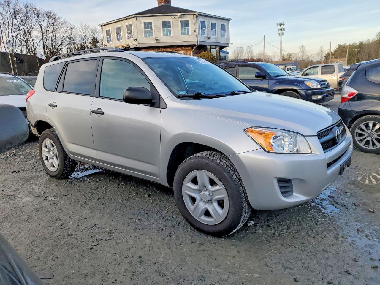 2012 TOYOTA RAV4