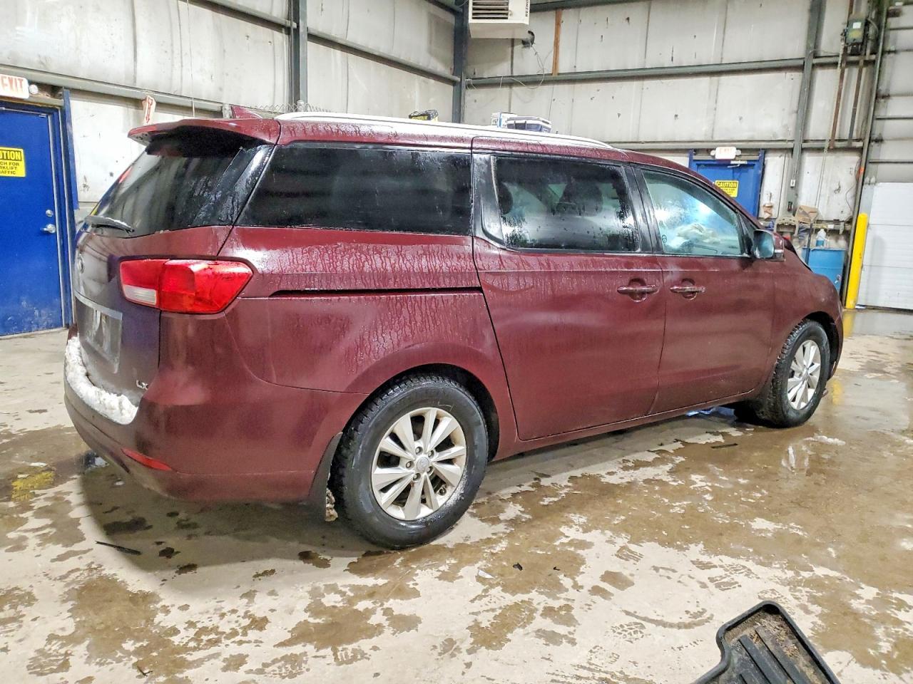 2016 KIA SEDONA