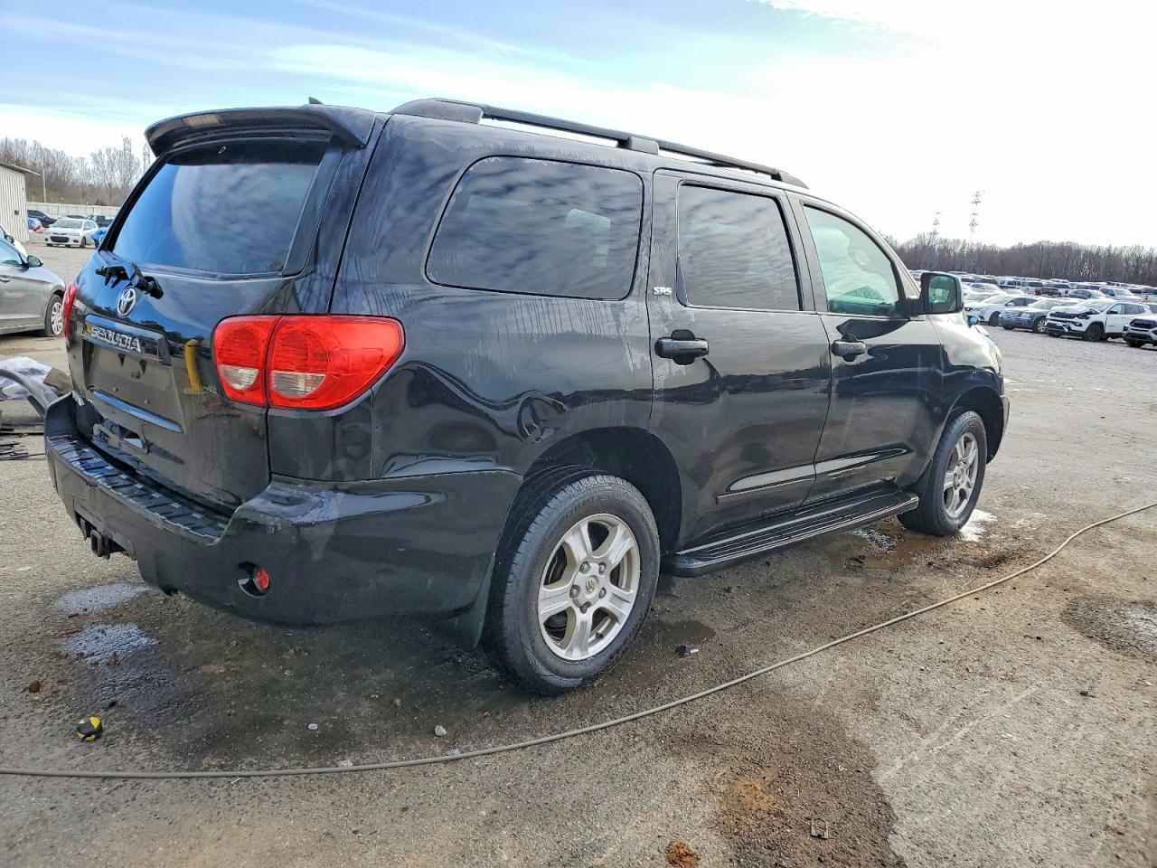 2010 TOYOTA Sequoia
