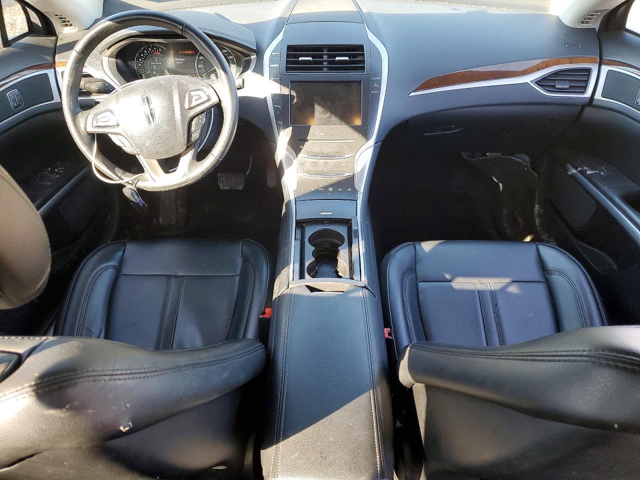 2016 LINCOLN MKZ