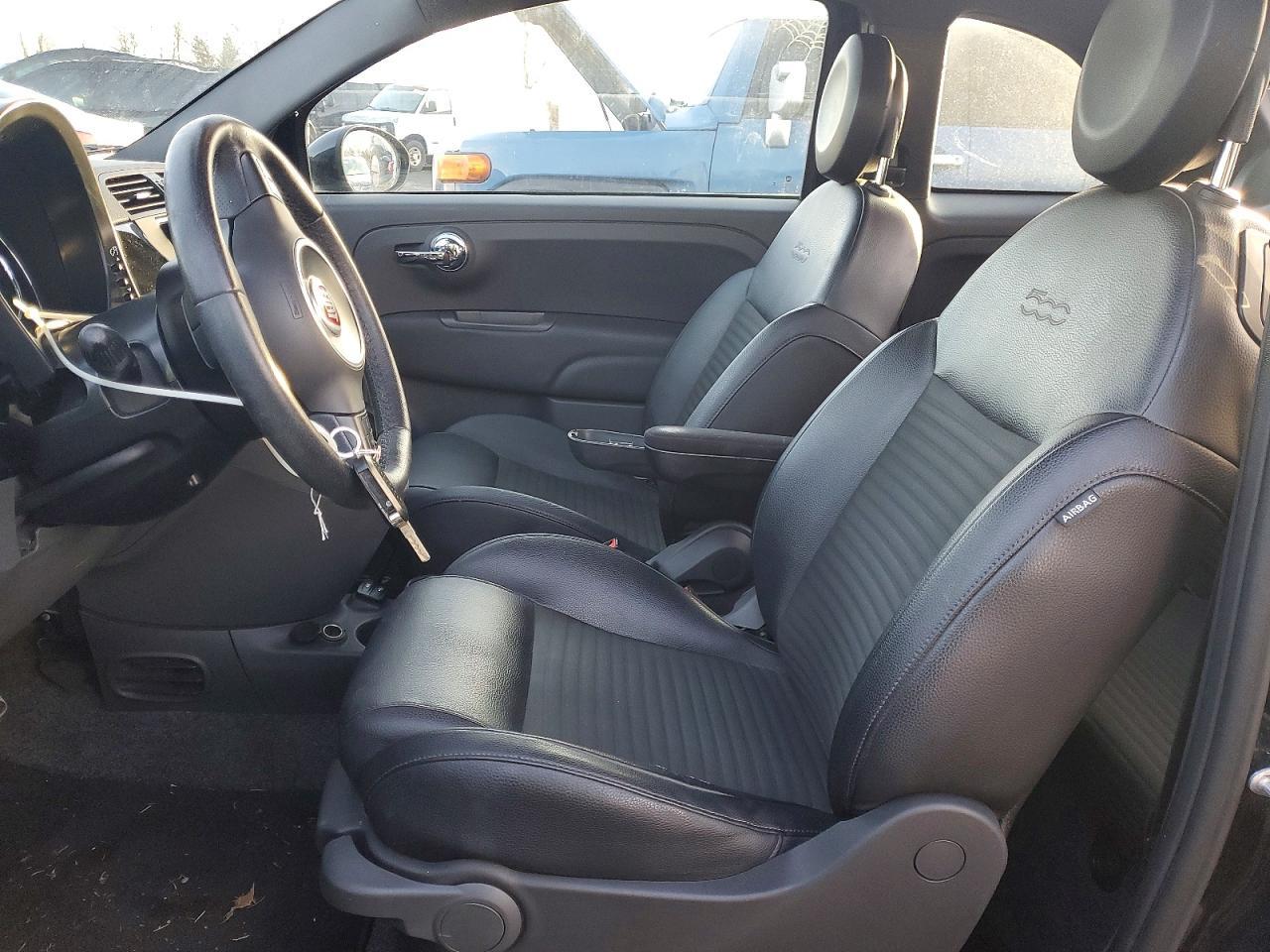 2015 FIAT 500
