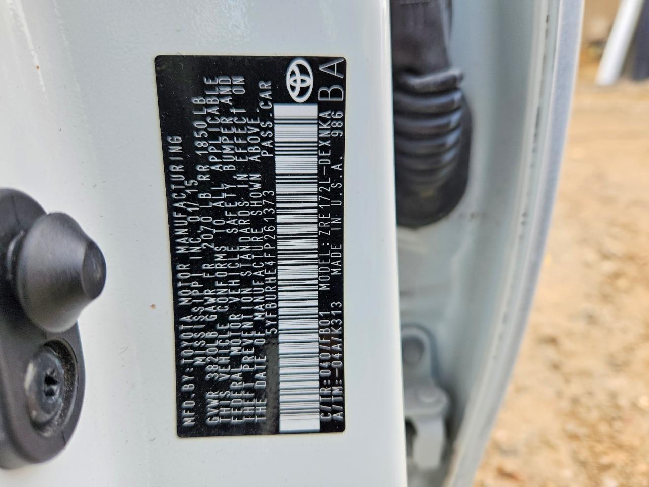 2015 TOYOTA COROLLA