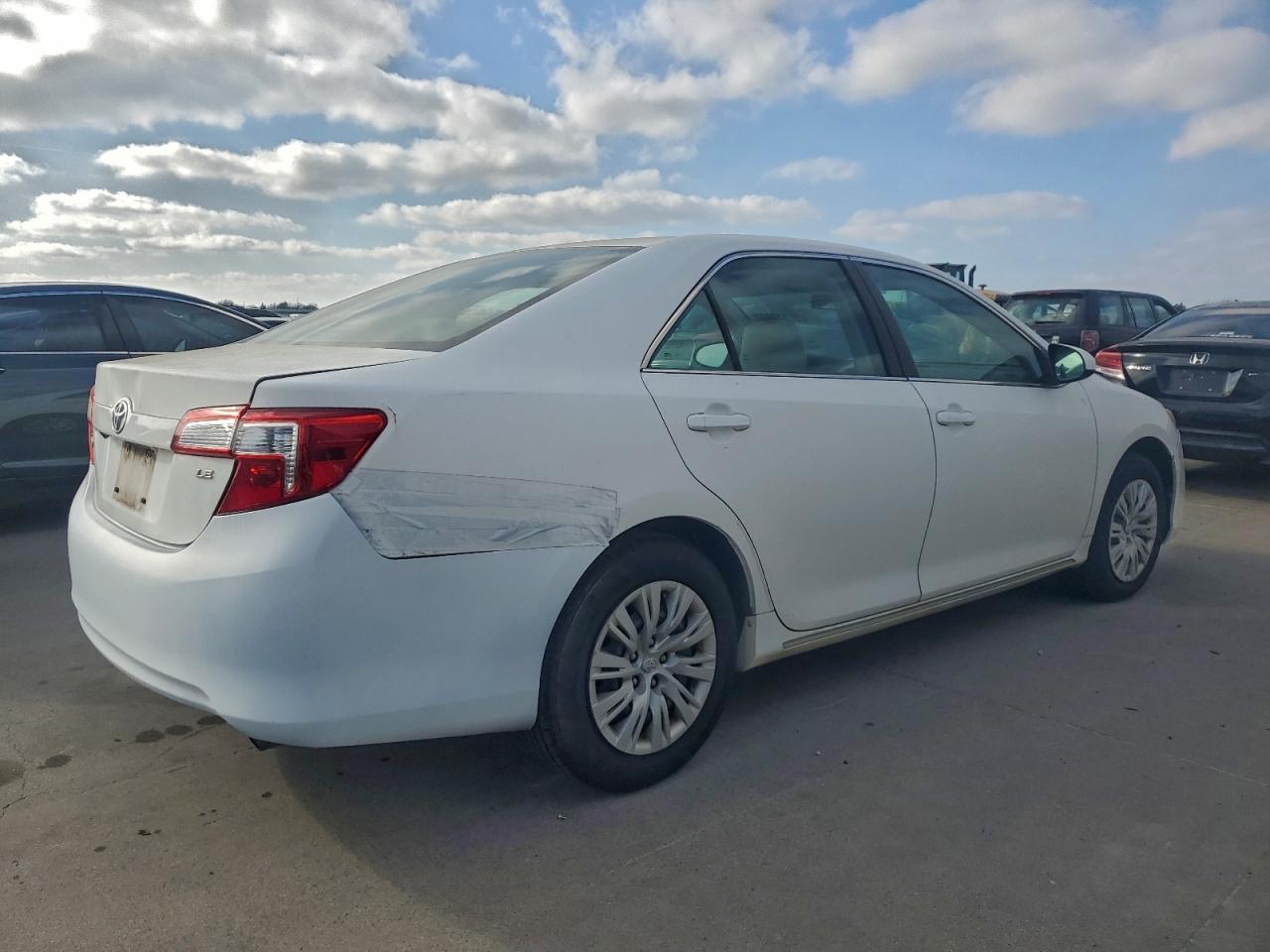 2013 TOYOTA CAMRY