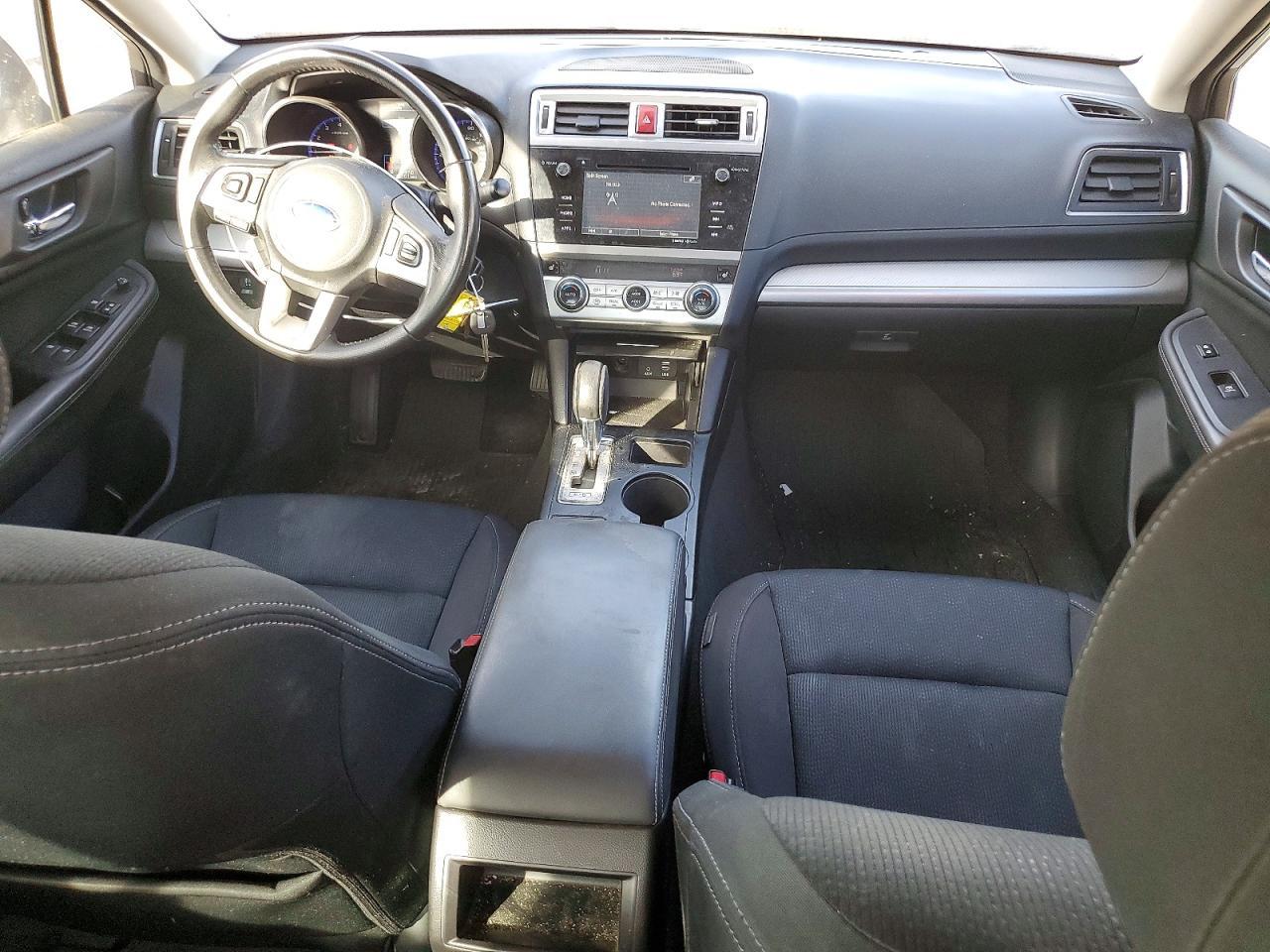 2017 SUBARU Legacy