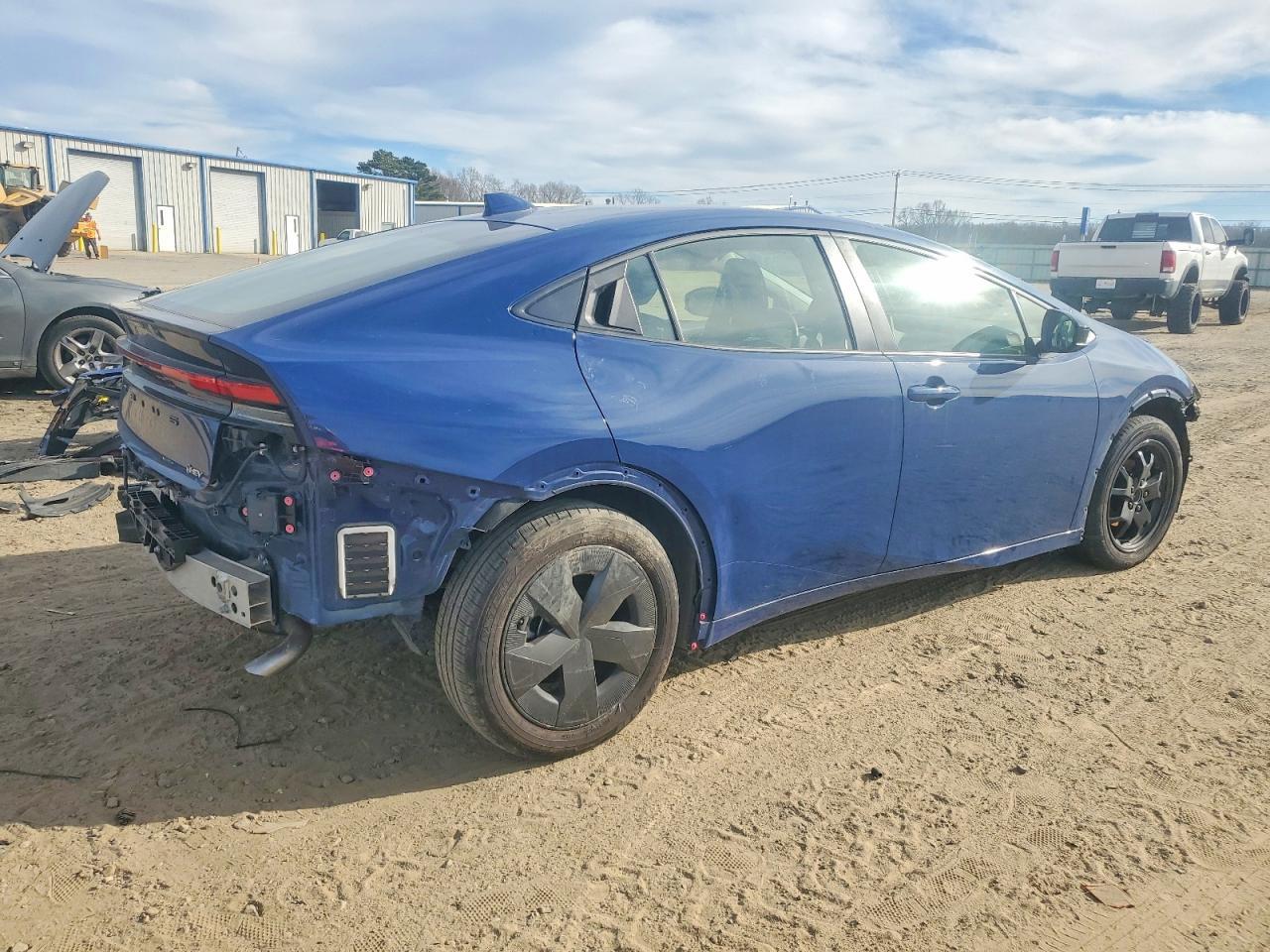 2025 TOYOTA PRIUS