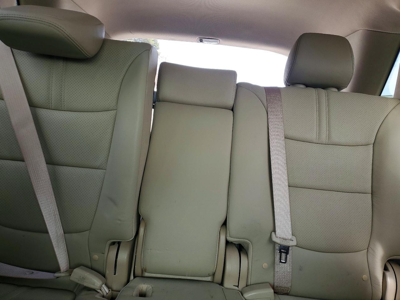 2011 KIA SORENTO