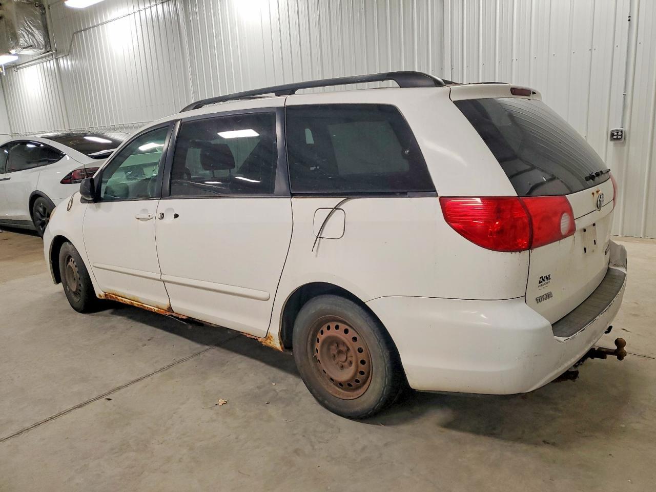 2008 TOYOTA SIENNA