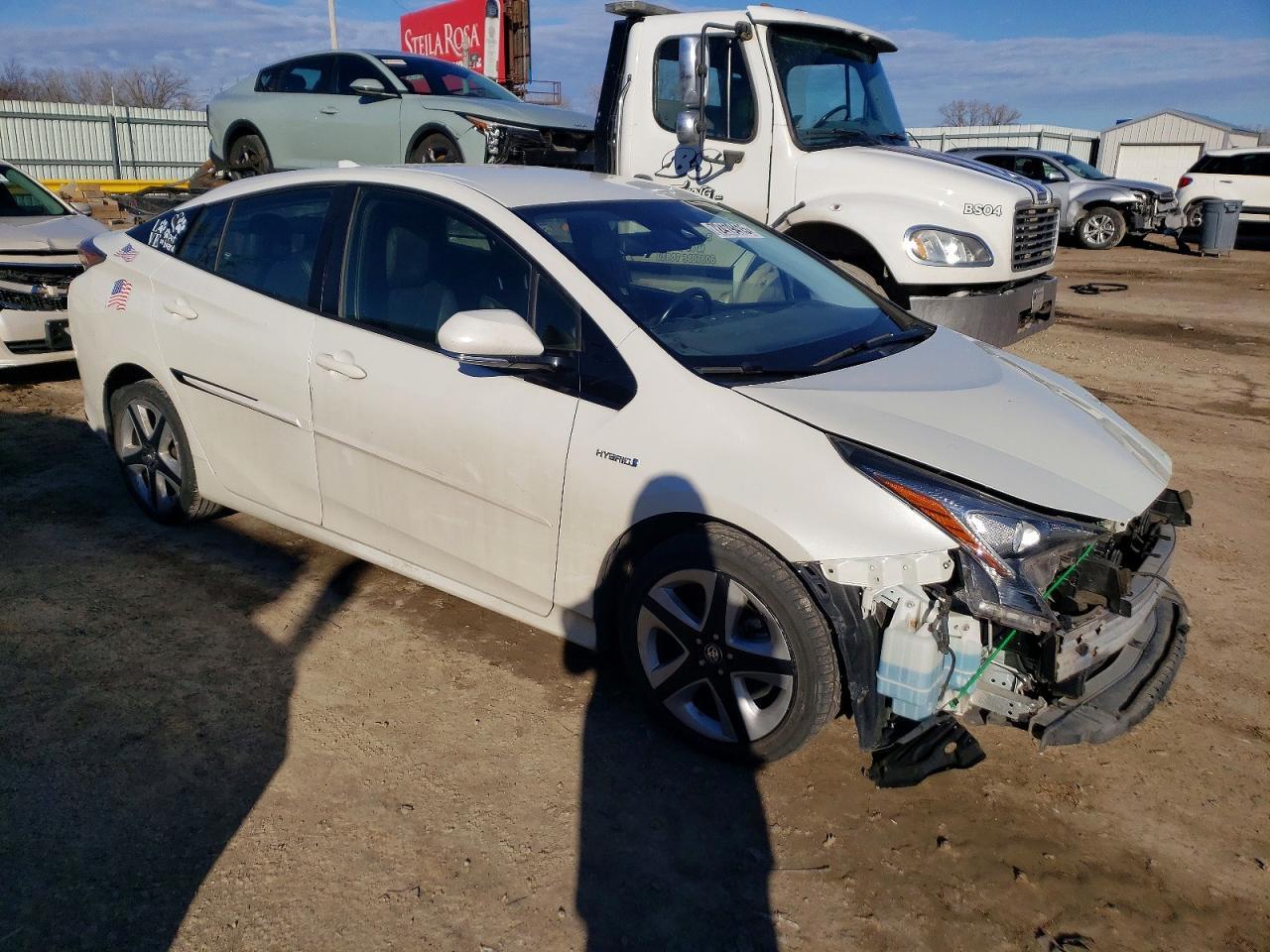 2017 TOYOTA PRIUS