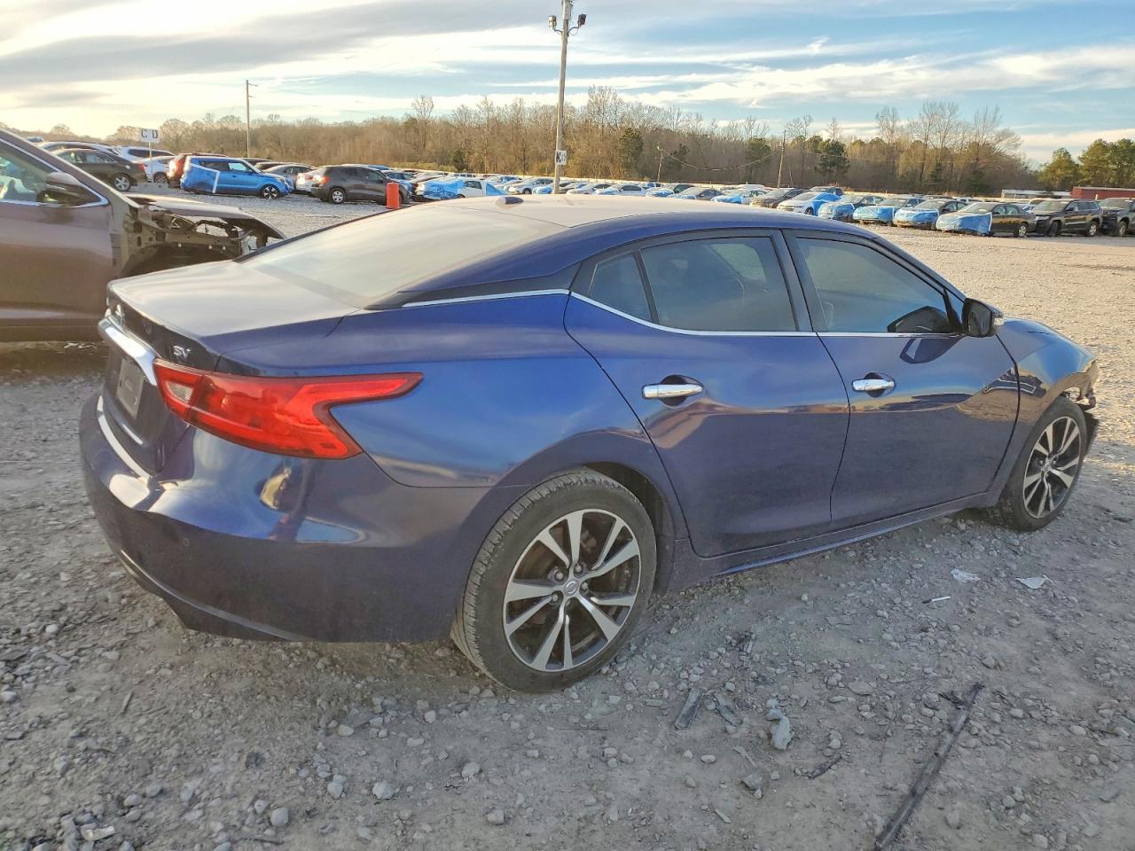 2018 NISSAN Maxima