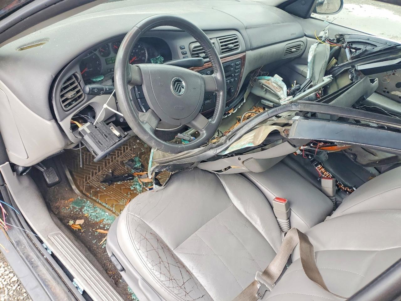 2005 MERCURY Sable