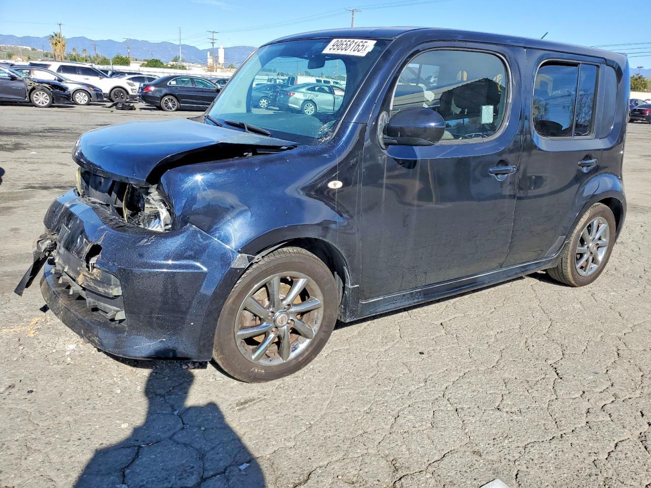 2010 NISSAN CUBE