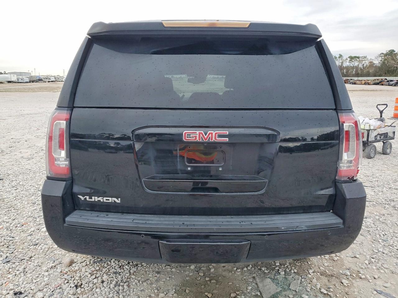 2017 GMC Yukon