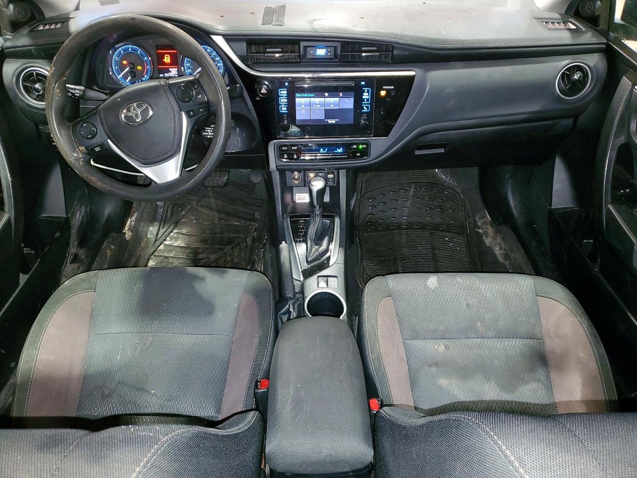 2017 TOYOTA COROLLA