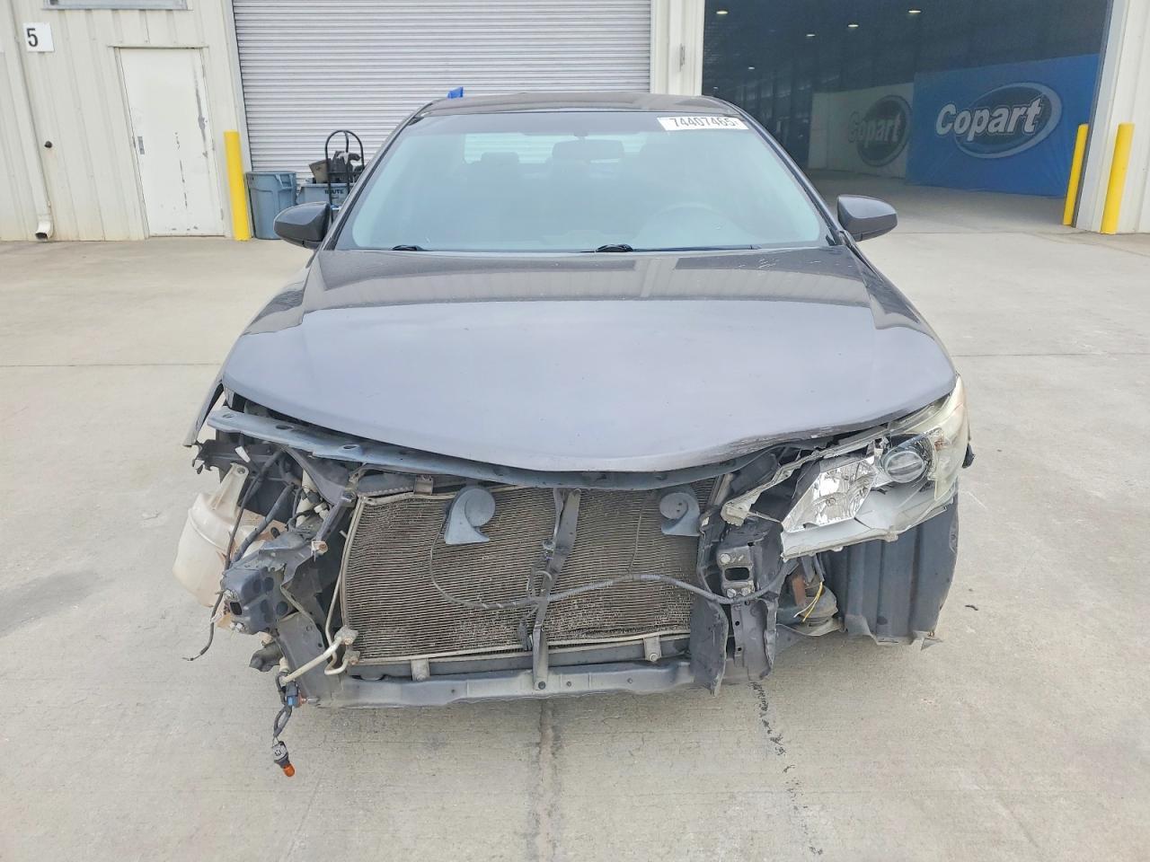 2014 TOYOTA CAMRY