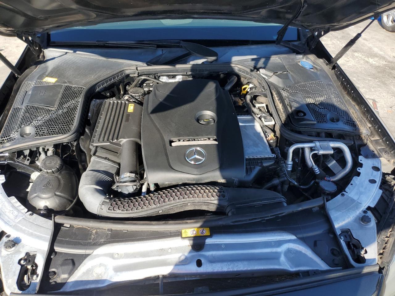 2016 MERCEDES-BENZ C-CLASS