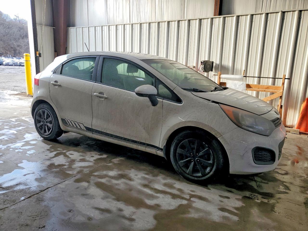 2014 KIA RIO