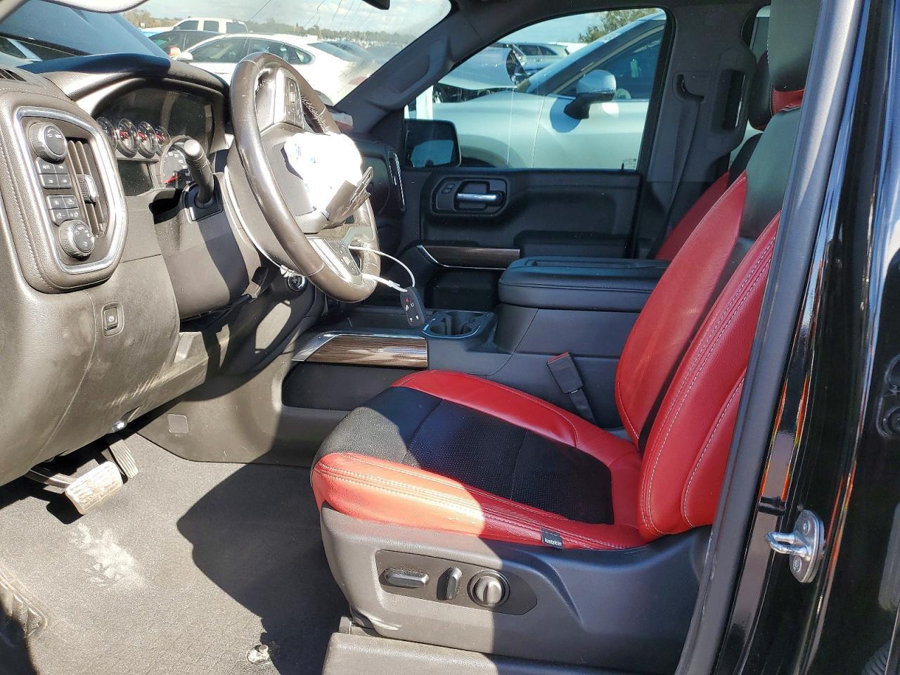2021 CHEVROLET Silverado