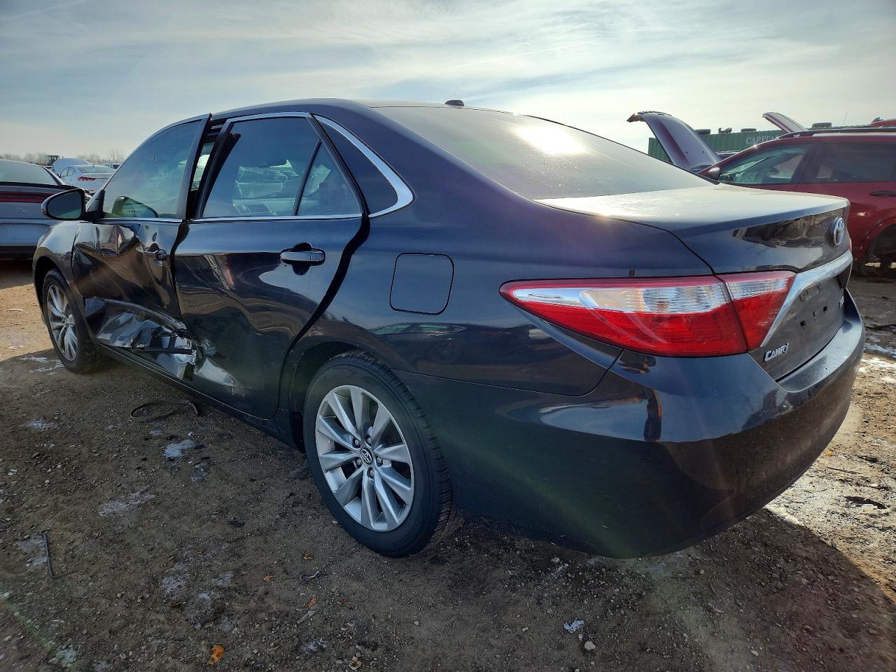 2017 TOYOTA CAMRY