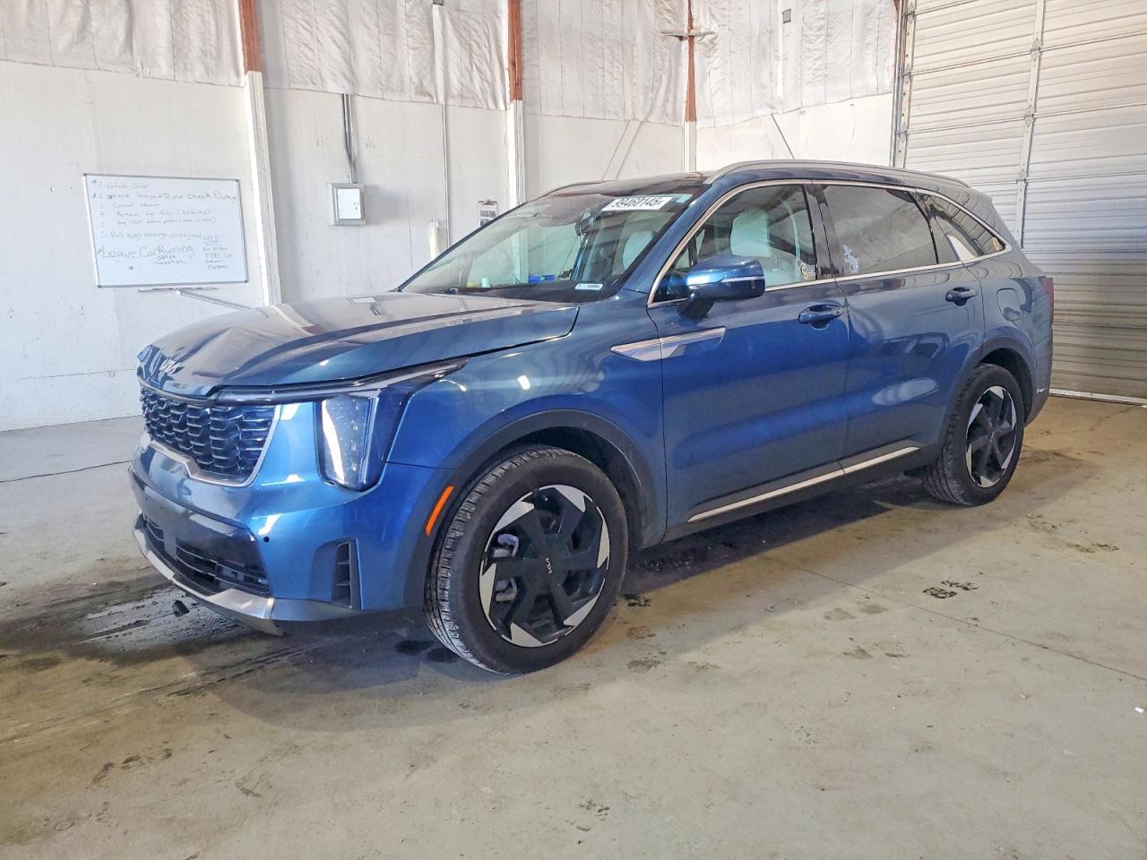 2025 KIA SORENTO