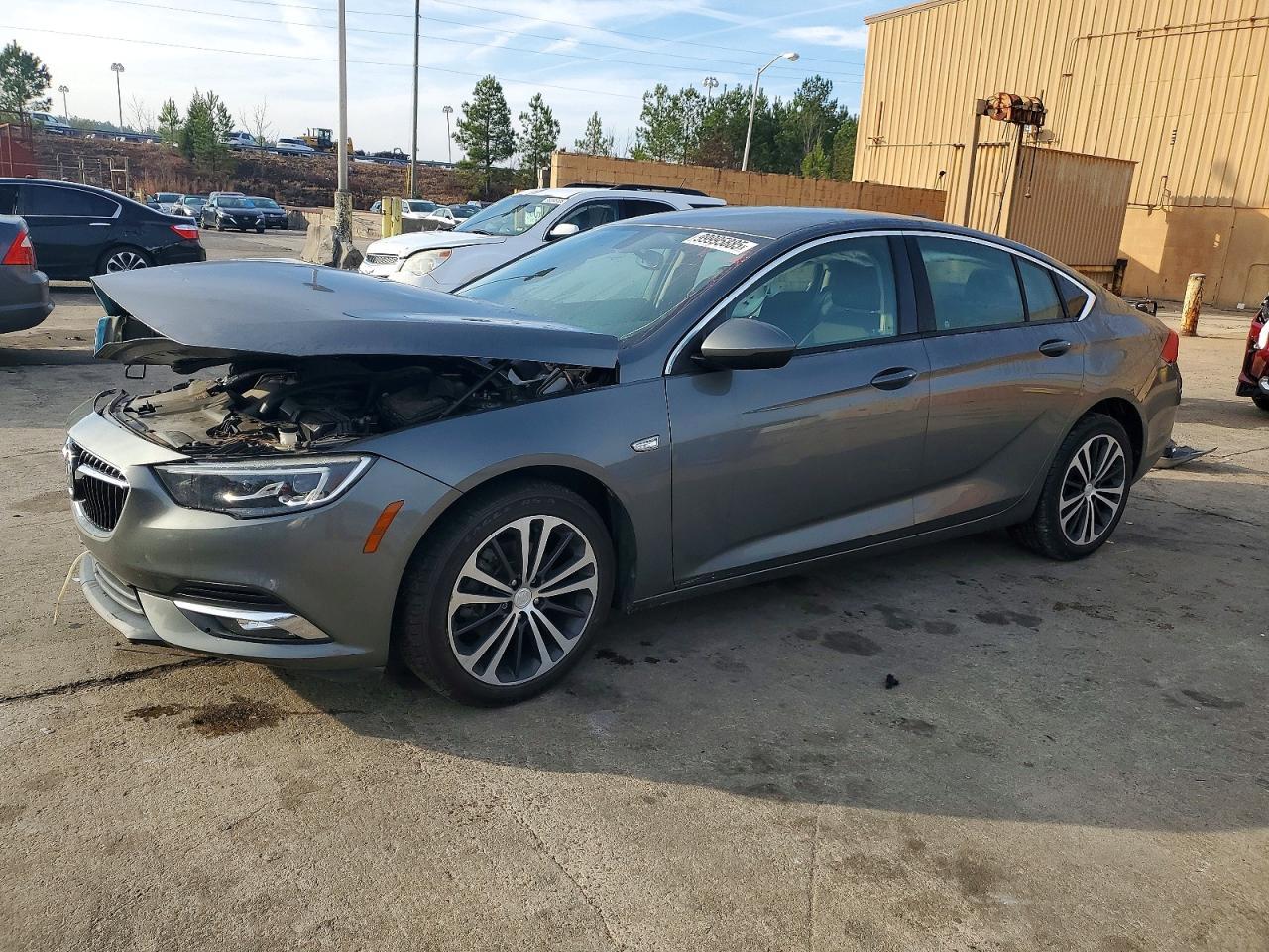 2018 BUICK Regal