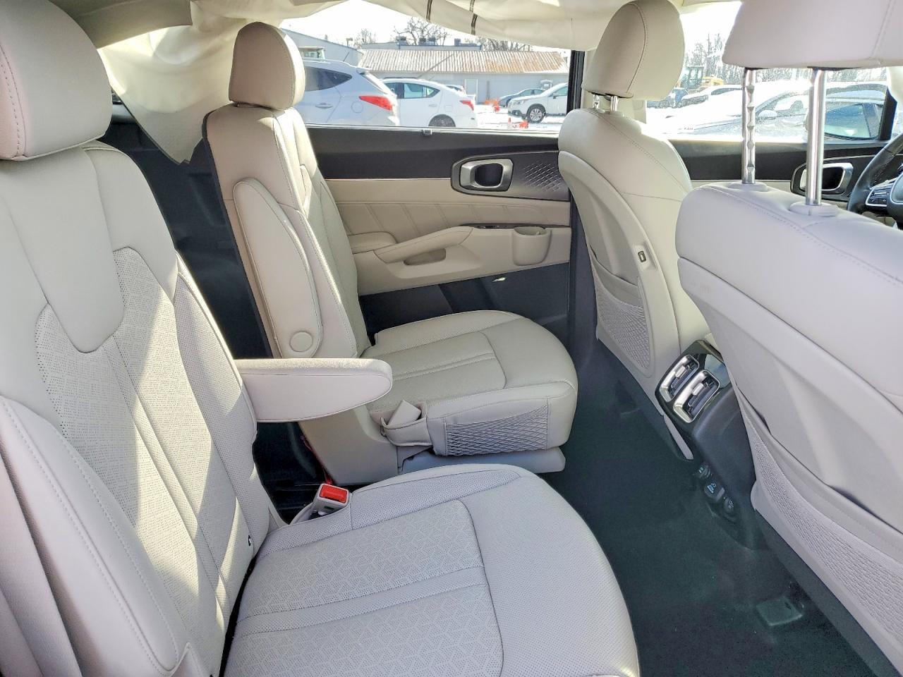 2023 KIA SORENTO