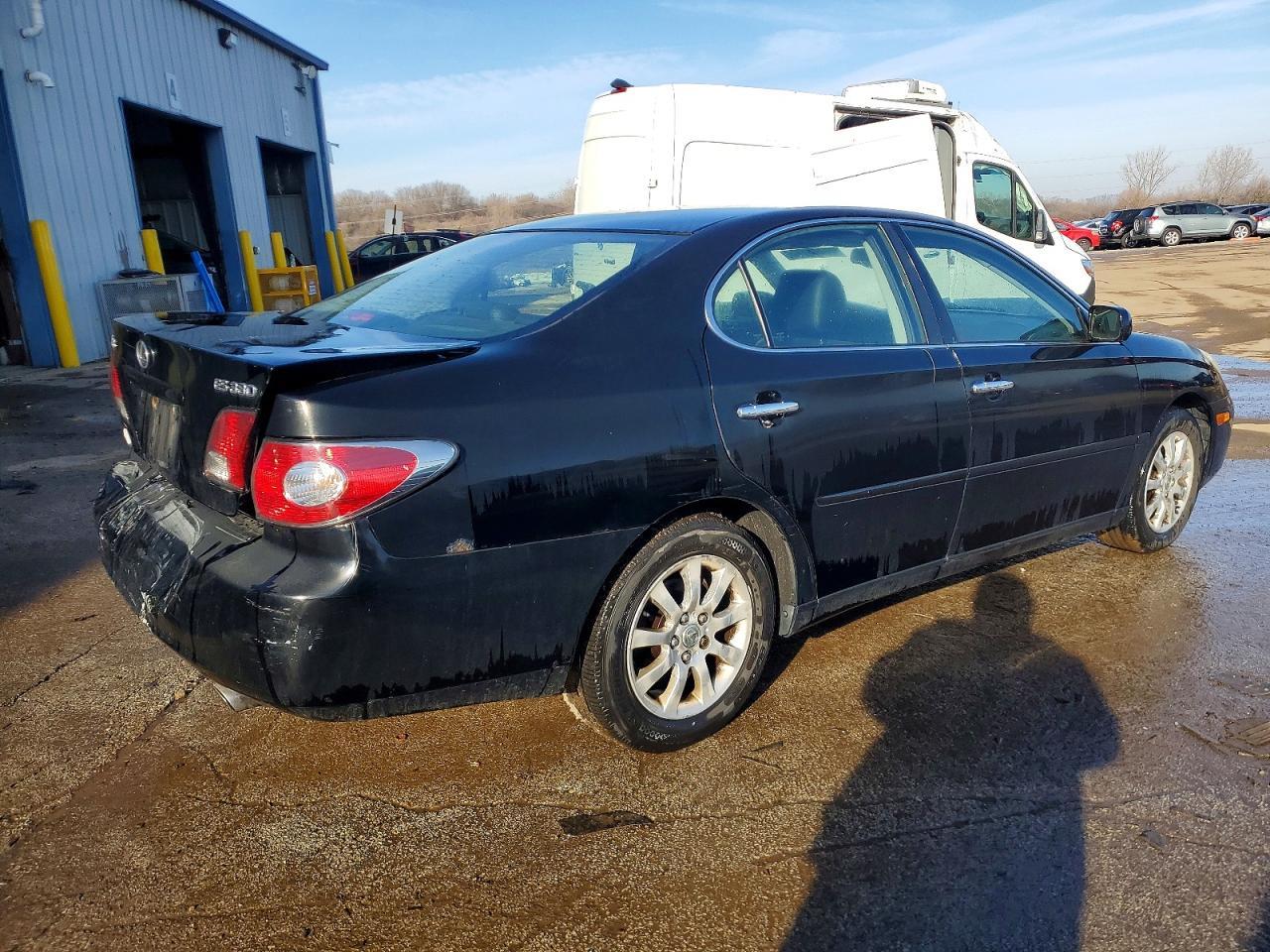 2004 LEXUS ES 330