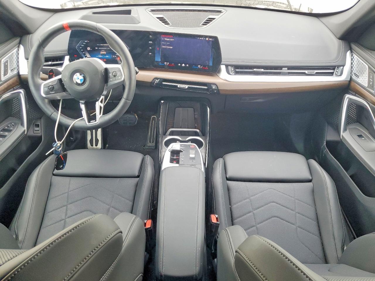 2024 BMW X1