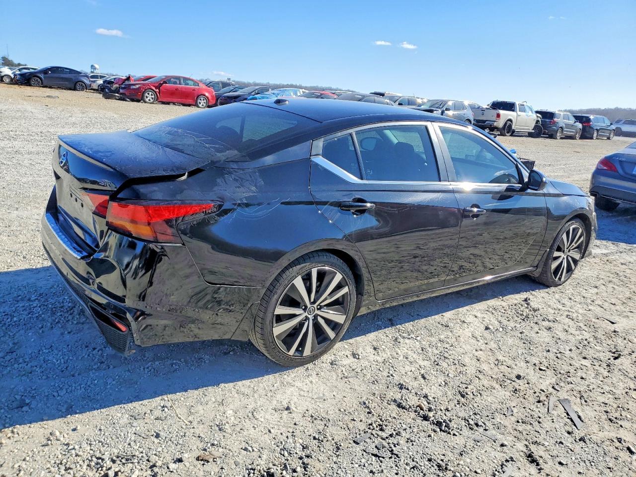 2022 NISSAN ALTIMA