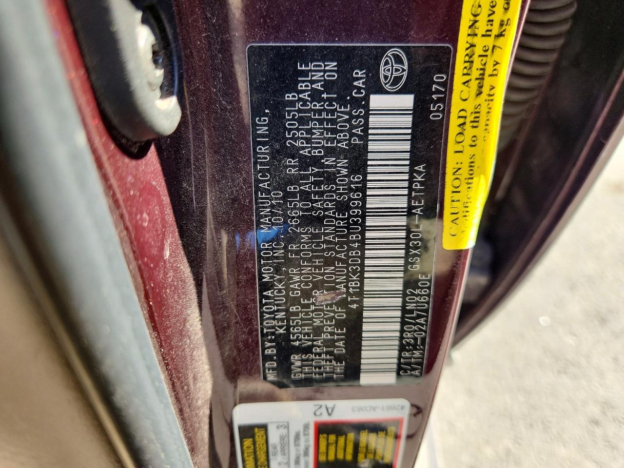 2011 TOYOTA Avalon