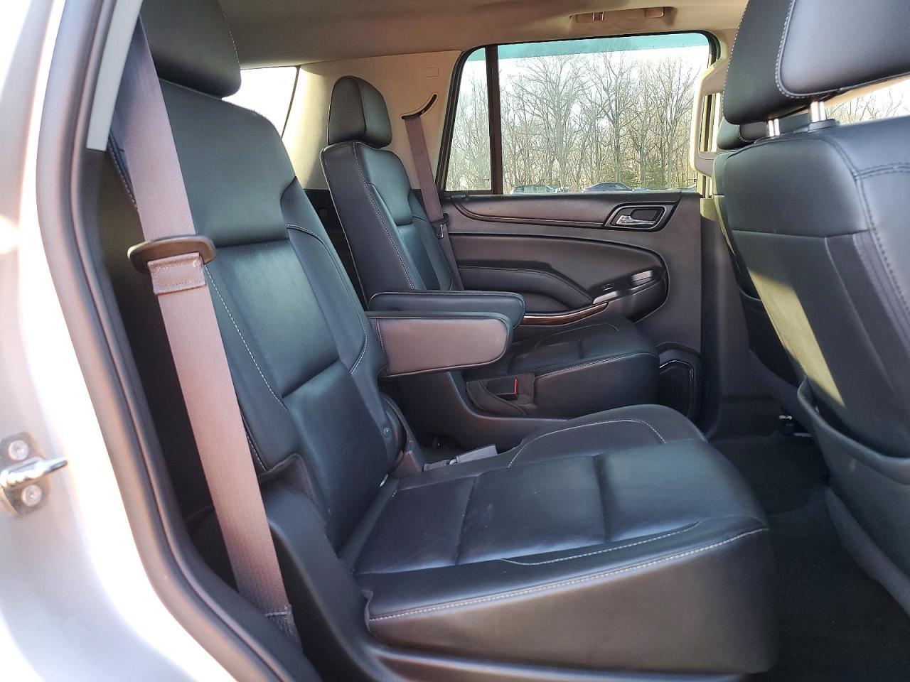 2016 CHEVROLET Tahoe