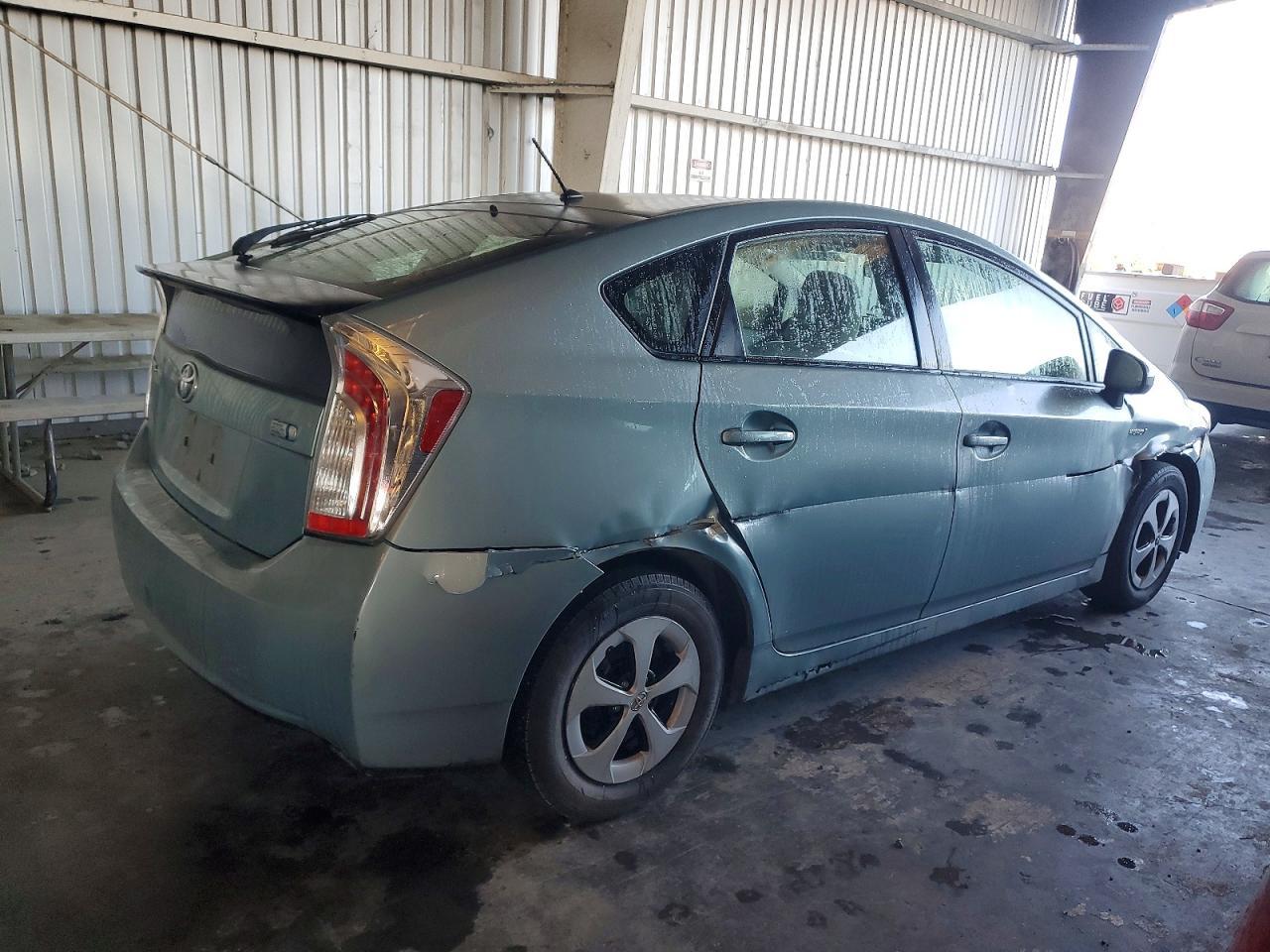2013 TOYOTA PRIUS
