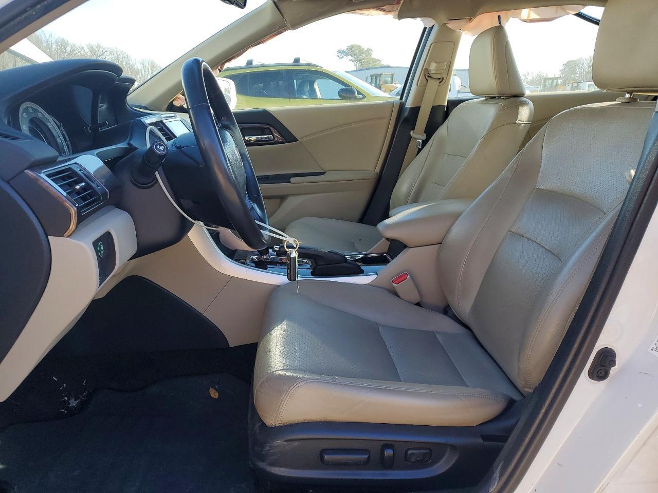 2016 HONDA ACCORD