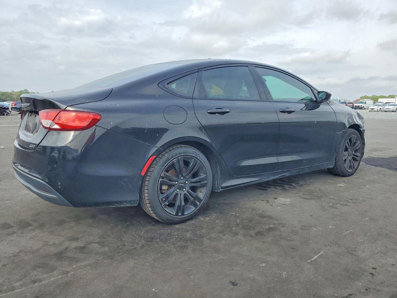 2017 CHRYSLER 200