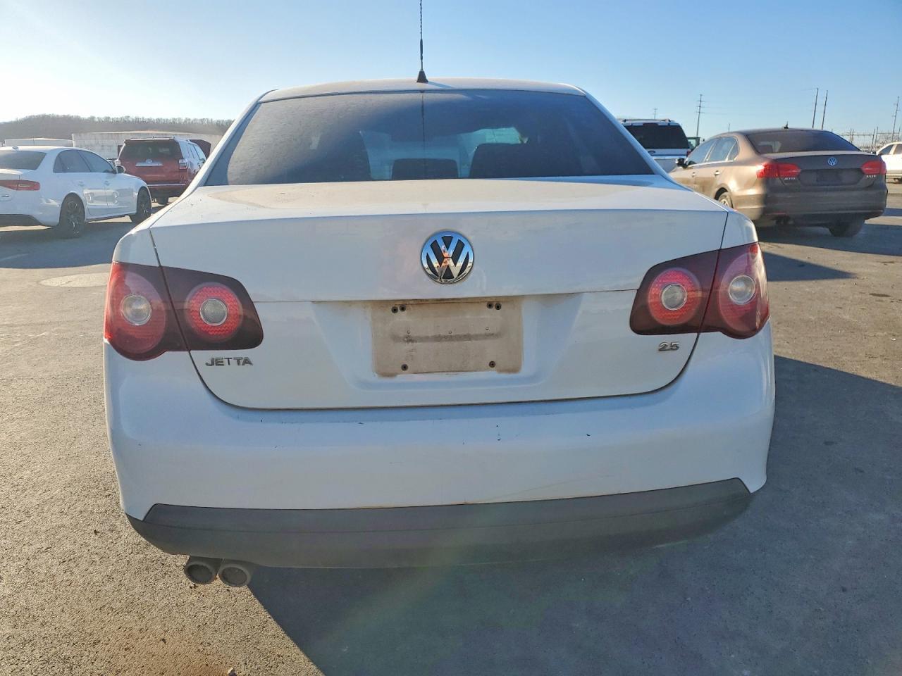 2010 VOLKSWAGEN JETTA