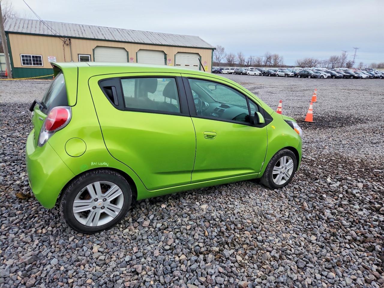 2014 CHEVROLET Spark