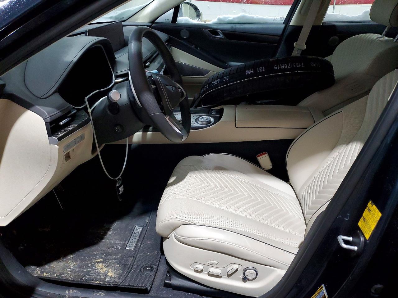 2023 GENESIS G80