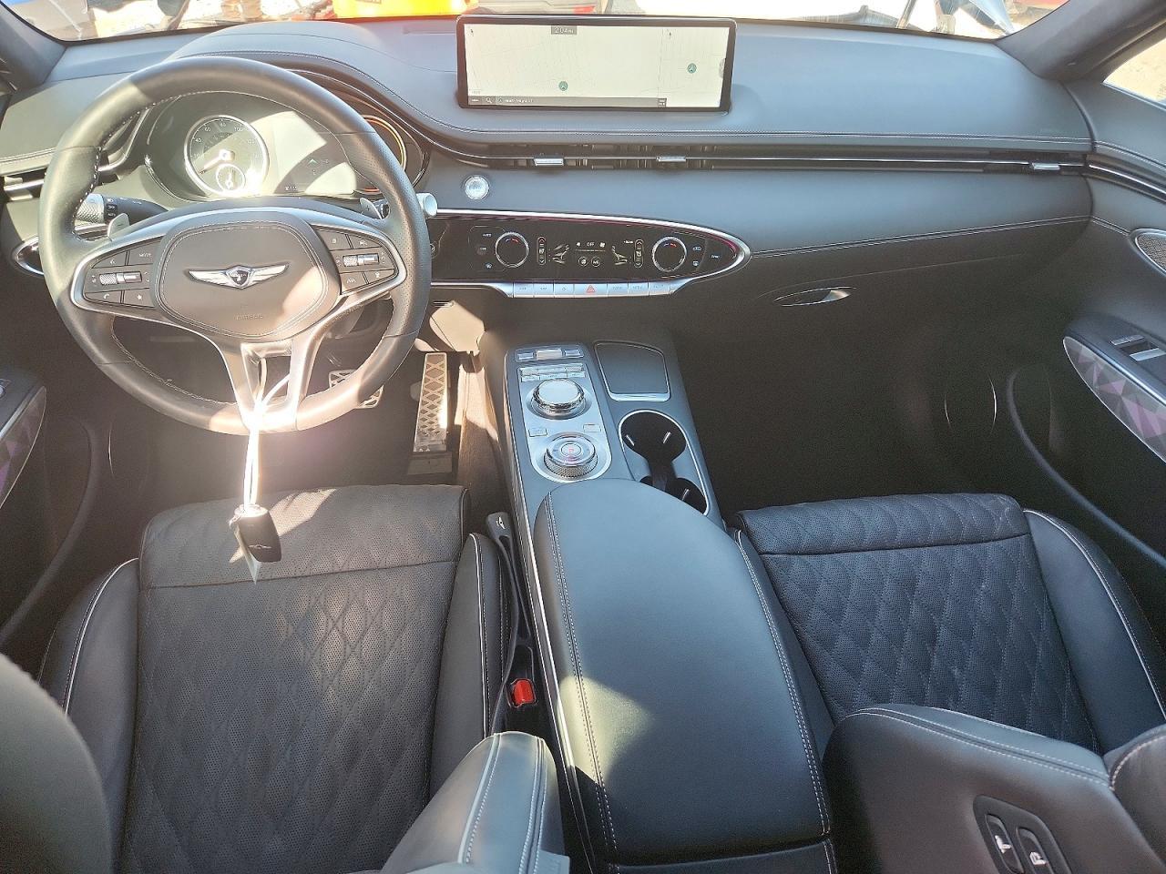2024 GENESIS GV70